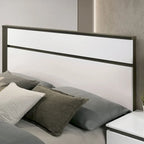 Ensemble de chambre à coucher 3 pièces en bois blanc - Lit, commode et table de chevet modernes